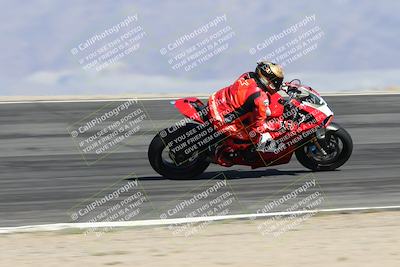 media/May-10-2025-Race Pace (Sat) [[db32fef2da]]/Vested/3-Bowl Set 1 (9am)/